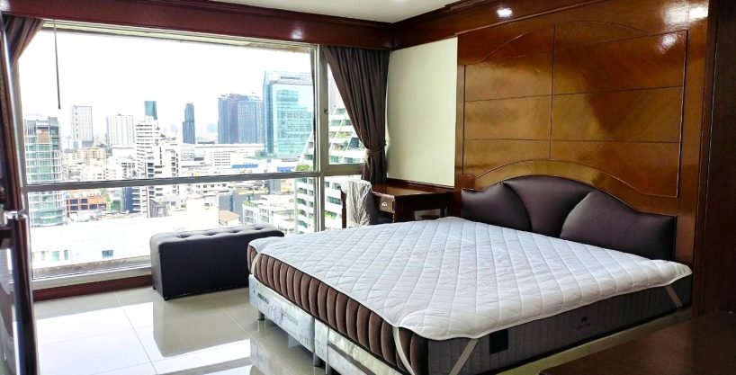 1 bedroom condo for rent at Sukhumvit Suite. 28 sqm unit in Bangkok. Contact BACH Bangkok for more information.