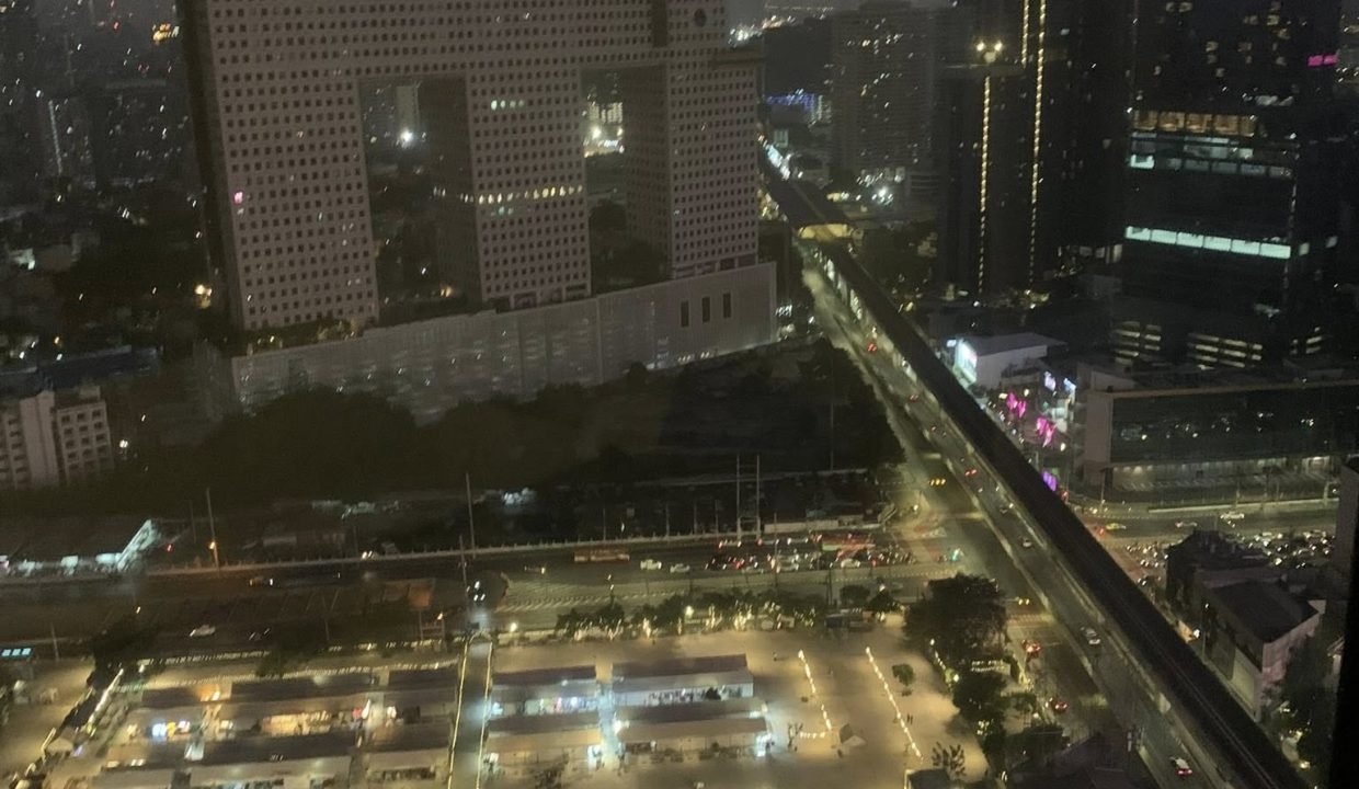 Condo for Rent at Mazarine Ratchayothin Near Ratchayothin BTS | BACH Bangkok