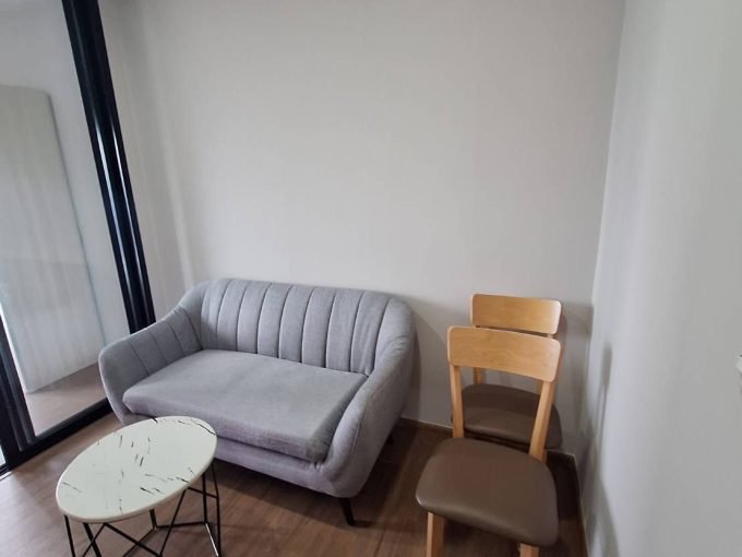 1 bedroom condo for rent at Metris Rama 9 - Ramkhamhaeng. 30 sqm unit in Bangkok. Contact BACH Bangkok for more information.