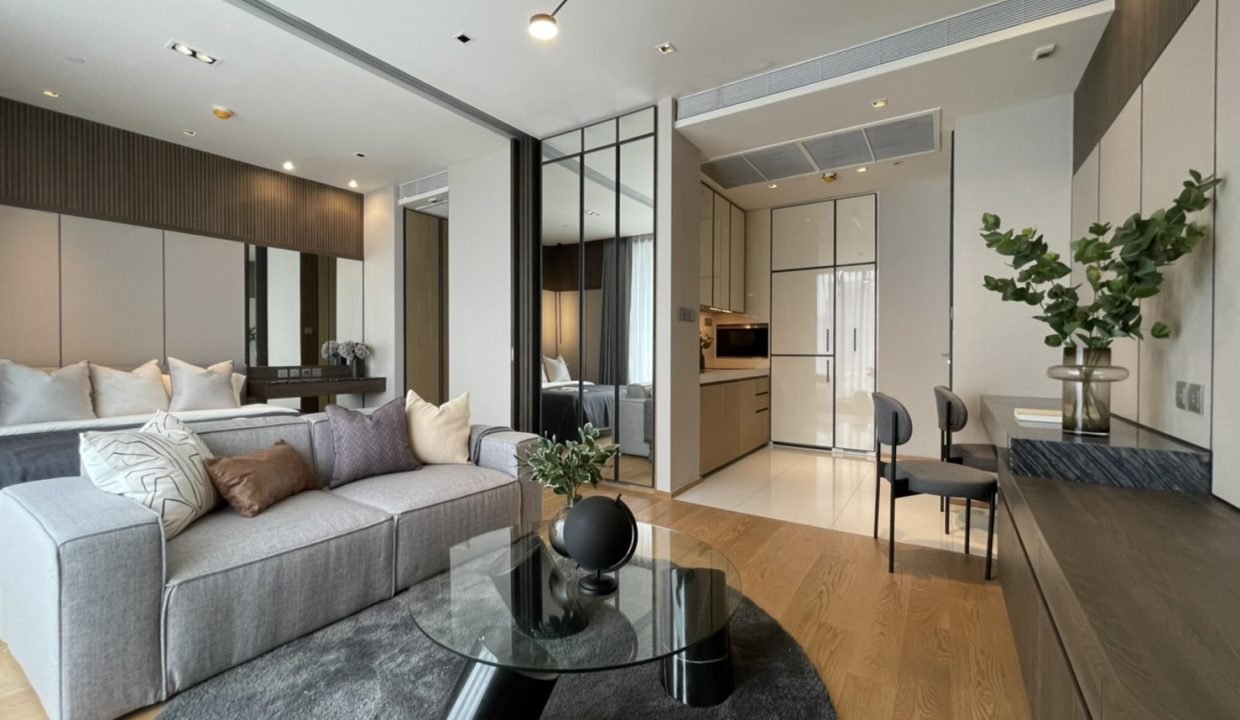 Condo for Sale at BEATNIQ Sukhumvit 32 Near Thonglor | BACH Bangkok