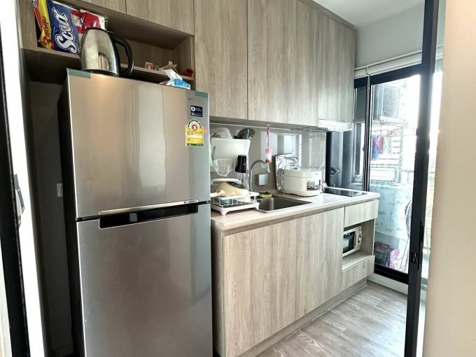 1 bedroom condo for rent at Modiz Sukhumvit 50. 27 sqm unit in Bangkok. Contact BACH Bangkok for more information.