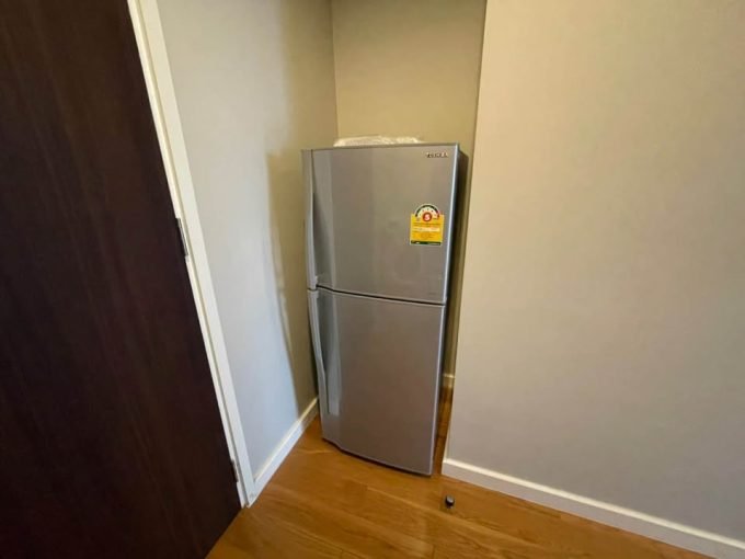 1 bedroom condo for rent at lette Dwell Sukhumvit 26. 35 sqm unit in Bangkok. Contact BACH Bangkok for more information.