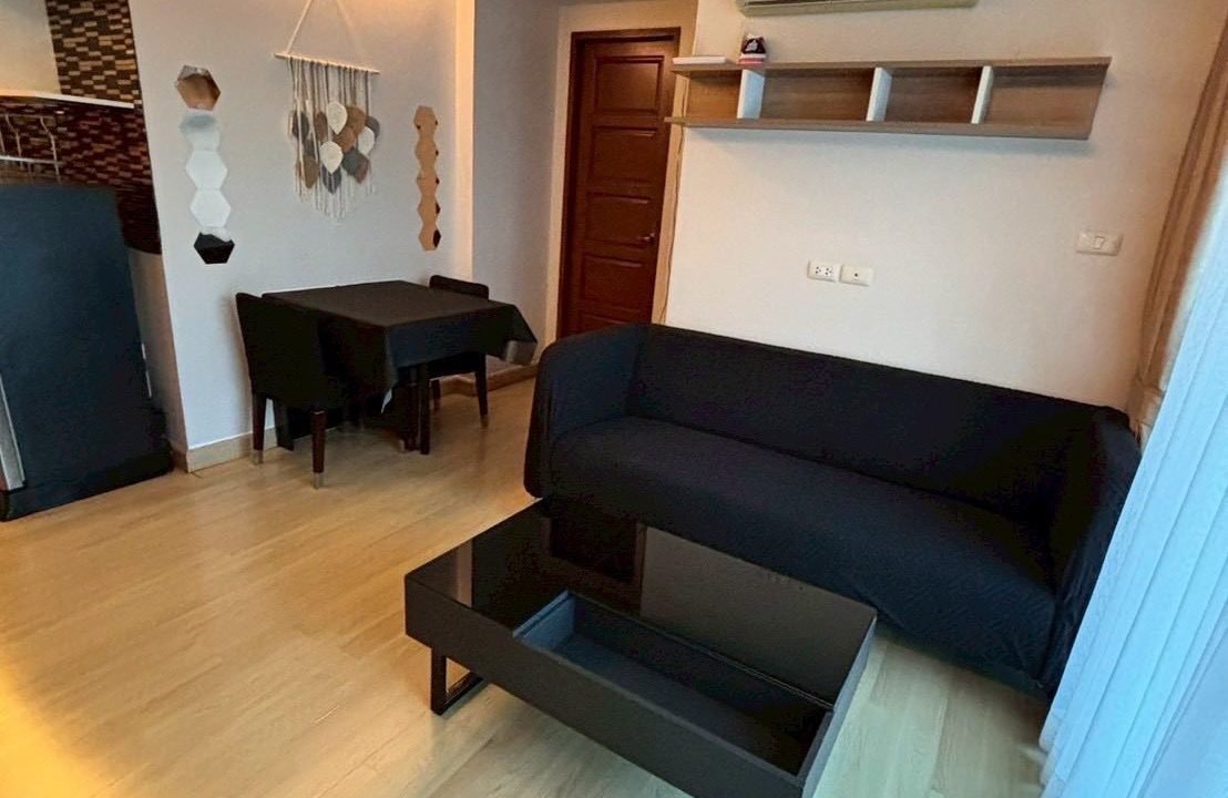 Condo for Rent at Emerald Residence Ratchada Near Huai Khwang | BACH Bangkok