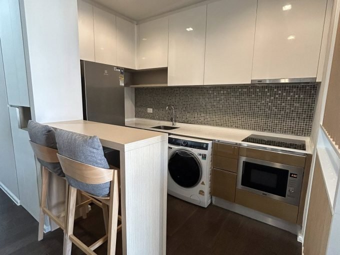 2 bedroom condo for rent at The Saint Residences. 57 sqm unit in Bangkok. Contact BACH Bangkok for more information.