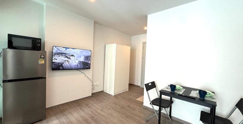 1 bedroom condo for rent at Regent Home Bangna. 28 sqm unit in Bangkok. Contact BACH Bangkok for more information.