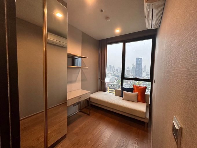 1 bedroom condo for rent at Ideo Q Sukhumvit 36. 49 sqm unit in Bangkok. Contact BACH Bangkok for more information.