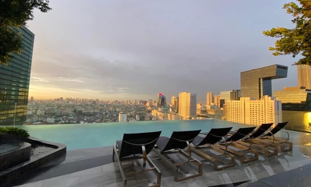 Condo for Rent at KnightsBridge Space Rama 9 Near Rama 9 | BACH Bangkok