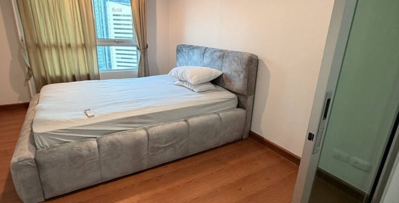 1 bedroom condo for rent at Belle Grand Rama 9. 48 sqm unit in Bangkok. Contact BACH Bangkok for more information.