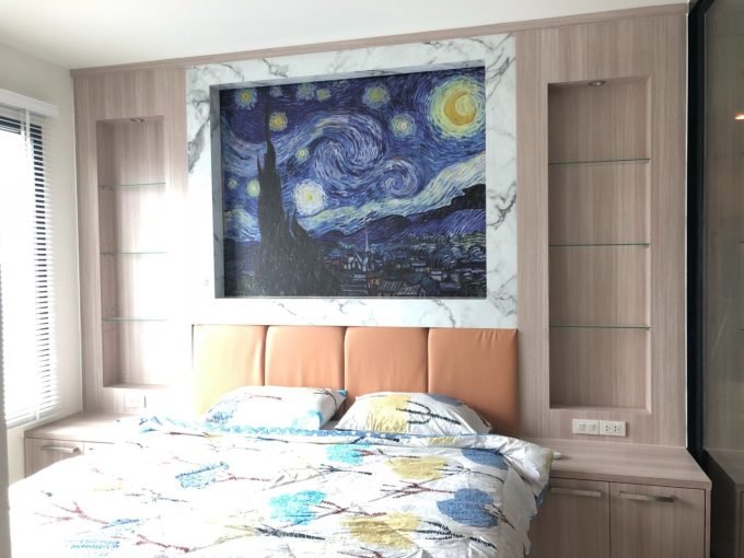 1 bedroom condo for rent at Life Asoke. 35 sqm unit in Bangkok. Contact BACH Bangkok for more information.