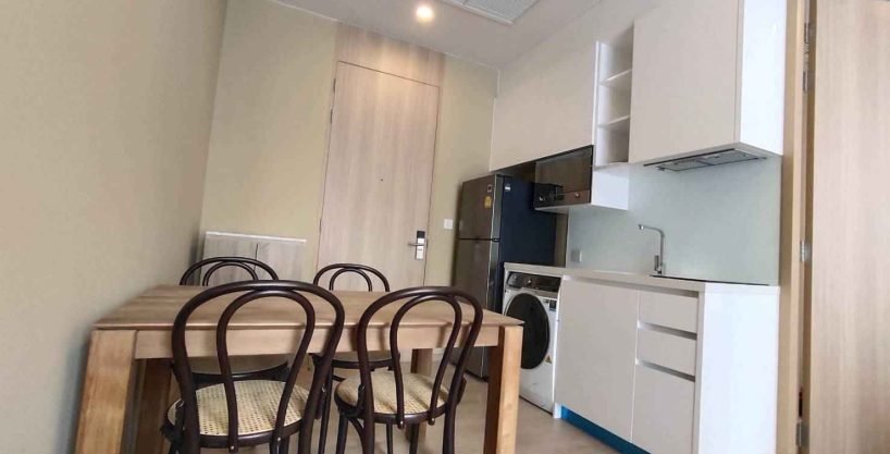 1 bedroom condo for rent at Noble BE19. 34 sqm unit in Bangkok. Contact BACH Bangkok for more information.