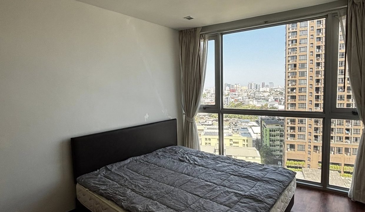 Condo for Rent at Sky Walk Condominium Near Phra Khanong | BACH Bangkok