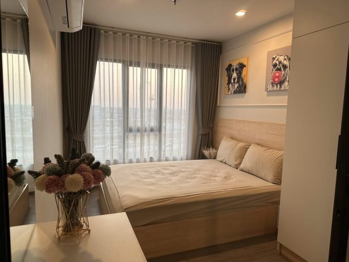1 bedroom condo for rent at Regent Home Wutthakat. 26 sqm unit in Bangkok. Contact BACH Bangkok for more information.