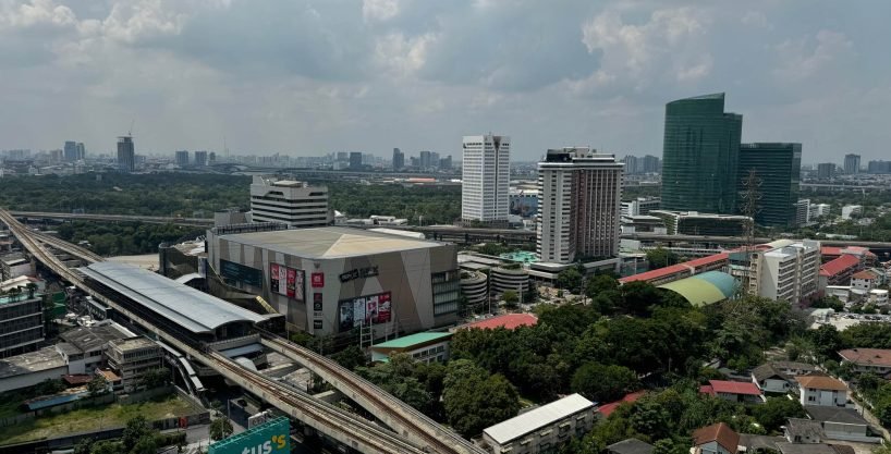 1 bedroom condo for rent at Life Phahon - Ladprao. 28.5 sqm unit in Bangkok. Contact BACH Bangkok for more information.