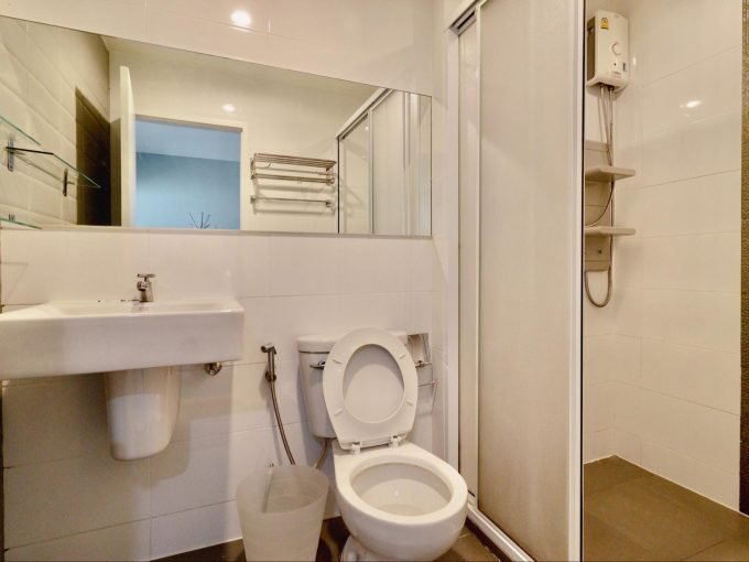 1 bedroom condo for rent at Aspire Sukhumvit 48. 32 sqm unit in Bangkok. Contact BACH Bangkok for more information.