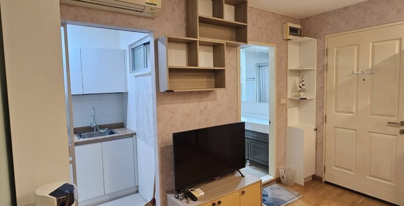 1 bedroom condo for sale at U Delight @ Jatujak Station. 32 sqm unit in Bangkok. Contact BACH Bangkok for more information.