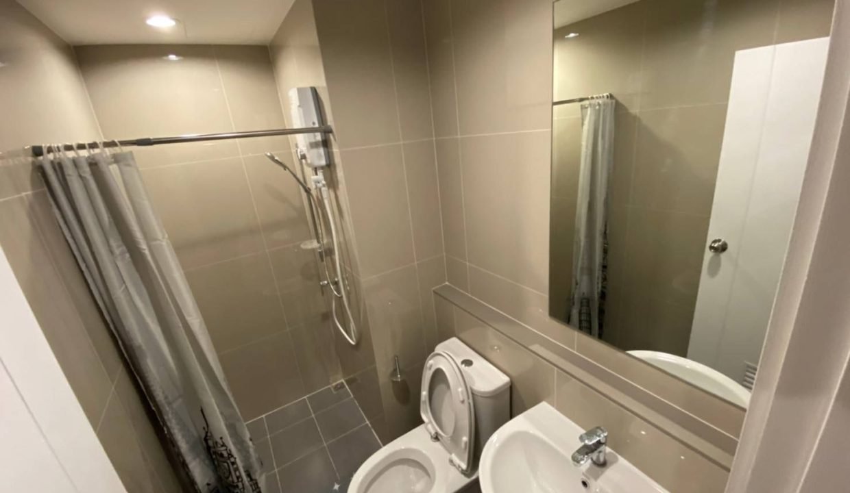 Condo for Rent at The Tree Hua Mak Interchange Near Yaek Lam Sali | BACH Bangkok