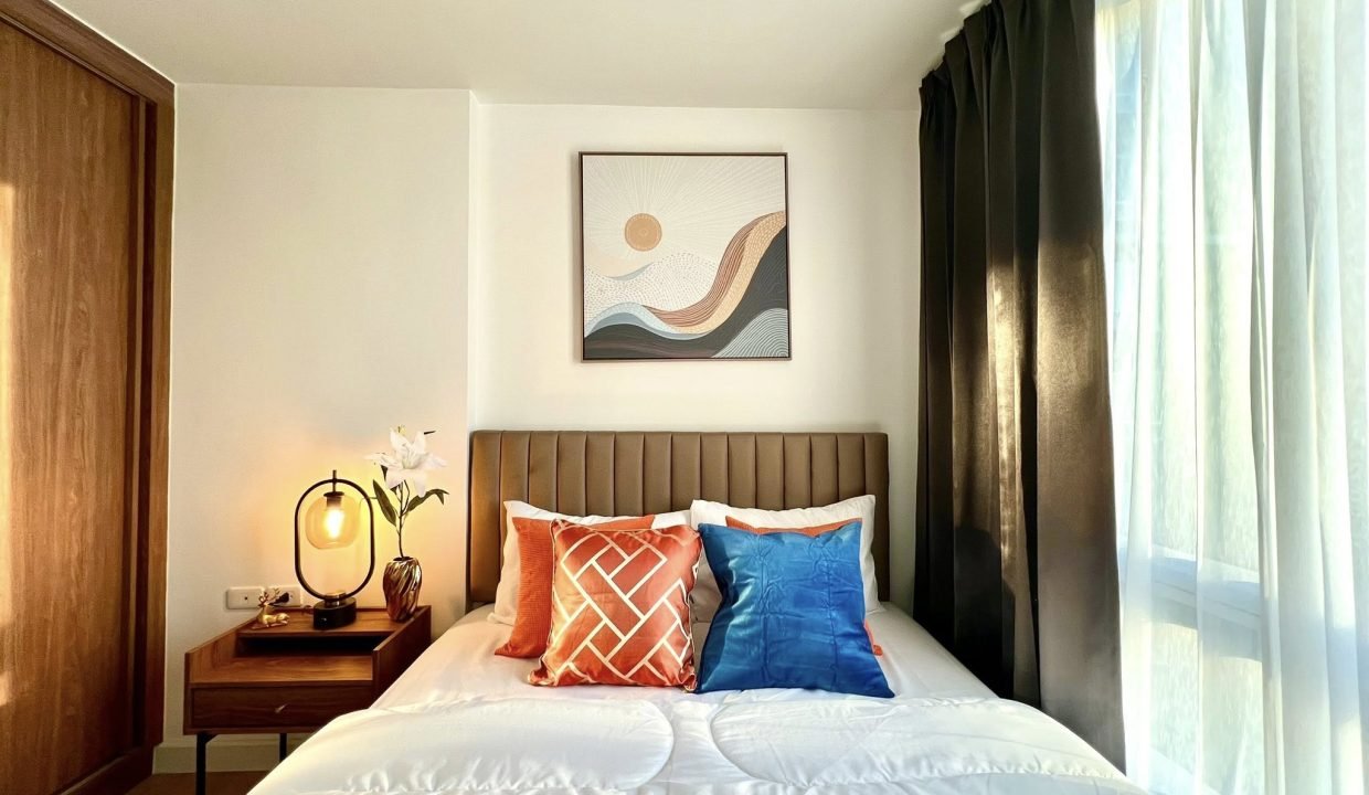 Condo for Rent at The Base Sukhumvit 77 Near On Nut | BACH Bangkok