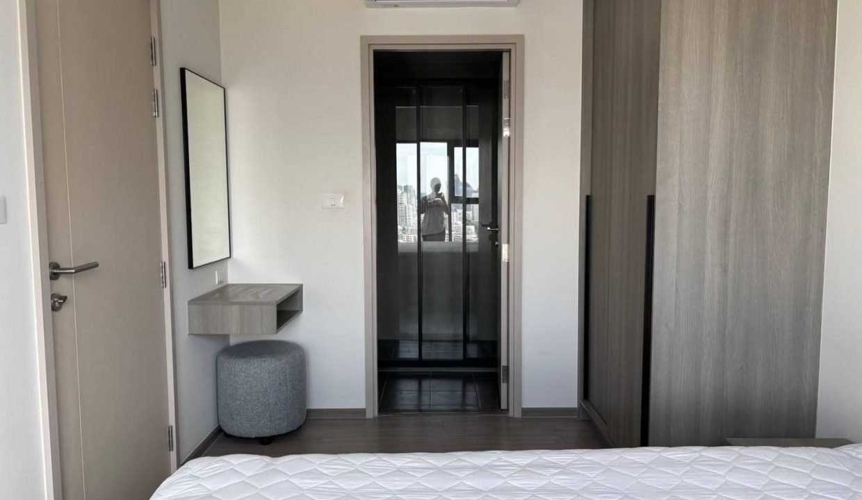 Condo for Rent at THE BASE Phetchaburi-Thonglor Near Ramkhamhaeng | BACH Bangkok