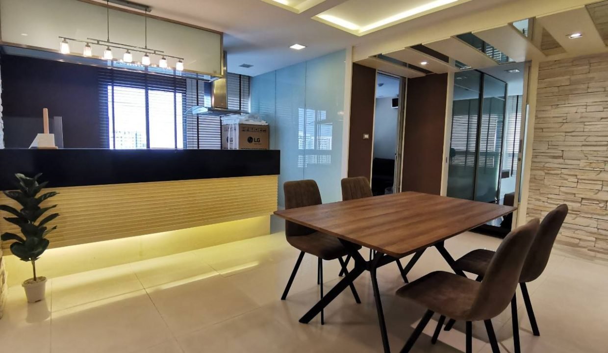 Condo for Rent at Lumpini Place Pinklao 1 Near Bang Yi Khan | BACH Bangkok