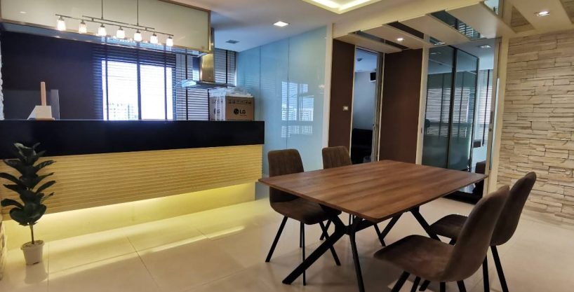 1 bedroom condo for rent at Lumpini Place Pinklao 1. 64 sqm unit in Bangkok. Contact BACH Bangkok for more information.