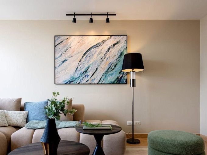 2 bedroom condo for sale at Hampton Thonglor 10. 90 sqm unit in Bangkok. Contact BACH Bangkok for more information.