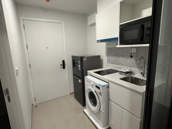 1 bedroom condo for rent at Chapter One Spark Charan. 23 sqm unit in Bangkok. Contact BACH Bangkok for more information.