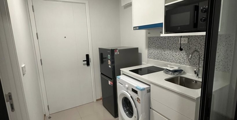 1 bedroom condo for rent at Chapter One Spark Charan. 23 sqm unit in Bangkok. Contact BACH Bangkok for more information.