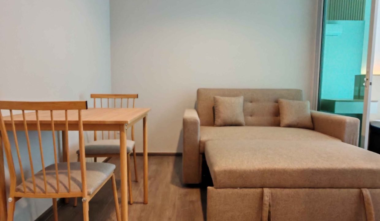 Condo for Rent at Regent Home Bangna Near Bang Na | BACH Bangkok