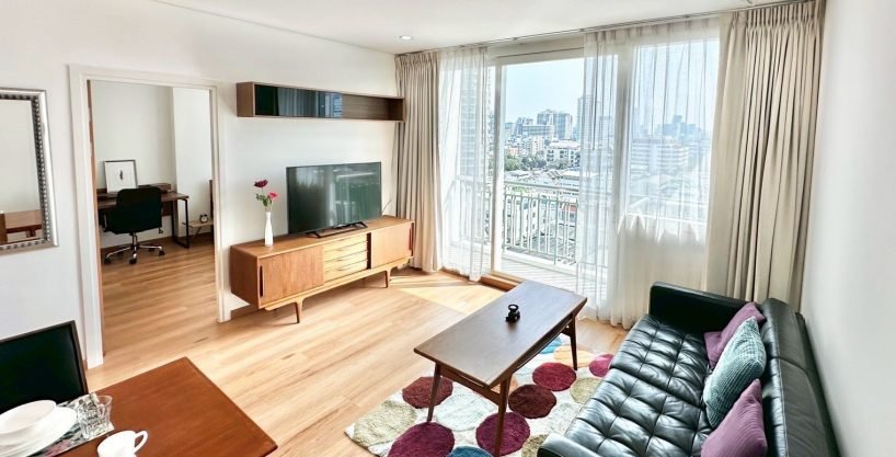 1 bedroom condo for rent at Wind Sukhumvit 23. 53 sqm unit in Bangkok. Contact BACH Bangkok for more information.