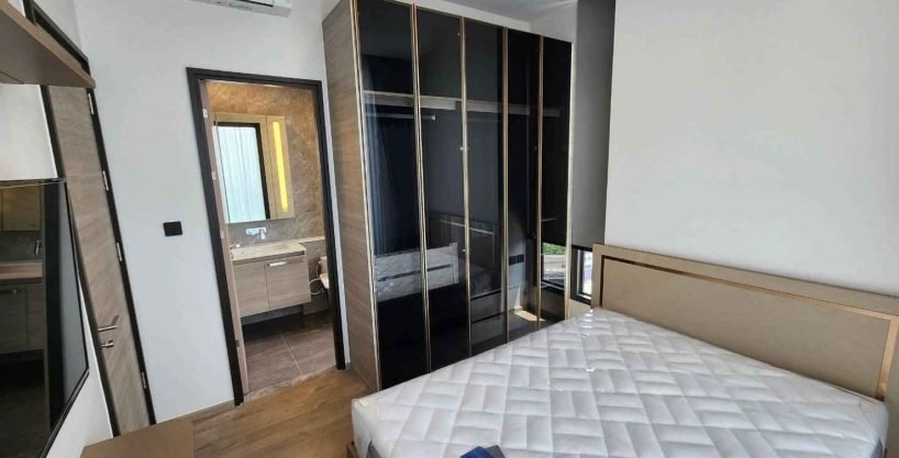 1 bedroom condo for rent at The Crest Park Residences. 35 sqm unit in Bangkok. Contact BACH Bangkok for more information.