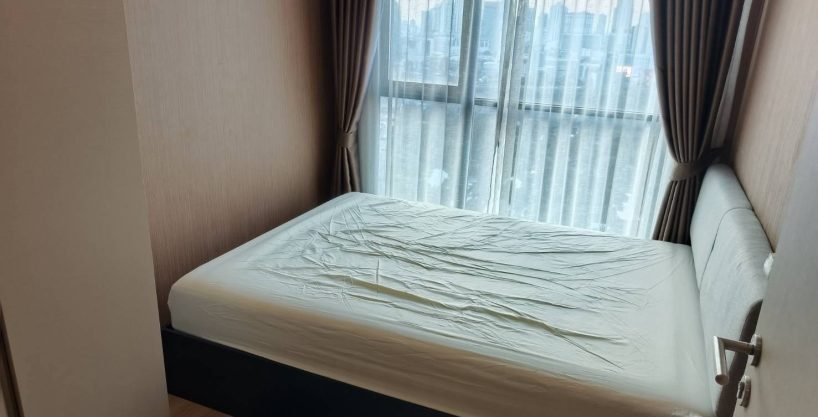 1 bedroom condo for rent at Lumpini Suite Phetchaburi - Makkasan. 41 sqm unit in Bangkok. Contact BACH Bangkok for more information.