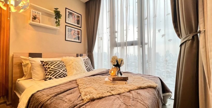 Studio condo for rent at Cooper Siam. 30 sqm unit in Bangkok. Contact BACH Bangkok for more information.