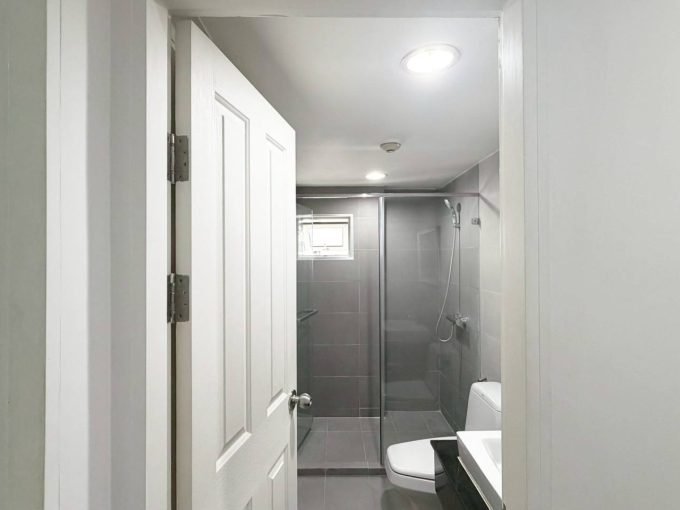 2 bedroom condo for rent at Belle Grand Rama 9. 69 sqm unit in Bangkok. Contact BACH Bangkok for more information.