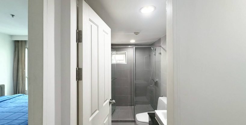 2 bedroom condo for rent at Belle Grand Rama 9. 69 sqm unit in Bangkok. Contact BACH Bangkok for more information.