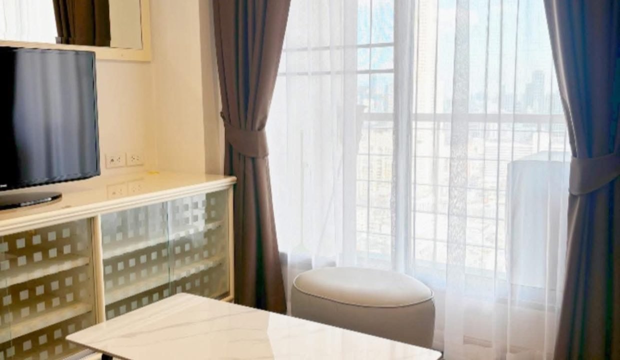 Condo for Sale at Pathumwan Resort Near Phaya Thai | BACH Bangkok