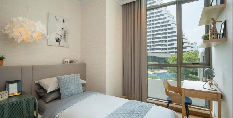 2 bedroom condo for rent at Supalai Oriental Sukhumvit 39. 72.5 sqm unit in Bangkok. Contact BACH Bangkok for more information.