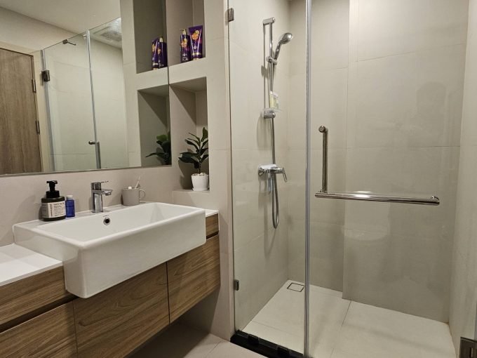 1 bedroom condo for sale at Noble Ambience Sukhumvit 42. 35 sqm unit in Bangkok. Contact BACH Bangkok for more information.