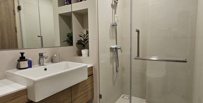 1 bedroom condo for sale at Noble Ambience Sukhumvit 42. 35 sqm unit in Bangkok. Contact BACH Bangkok for more information.