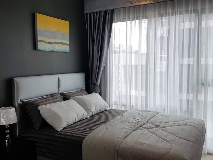 2 bedroom condo for rent at Rhythm Asoke. 42 sqm unit in Bangkok. Contact BACH Bangkok for more information.