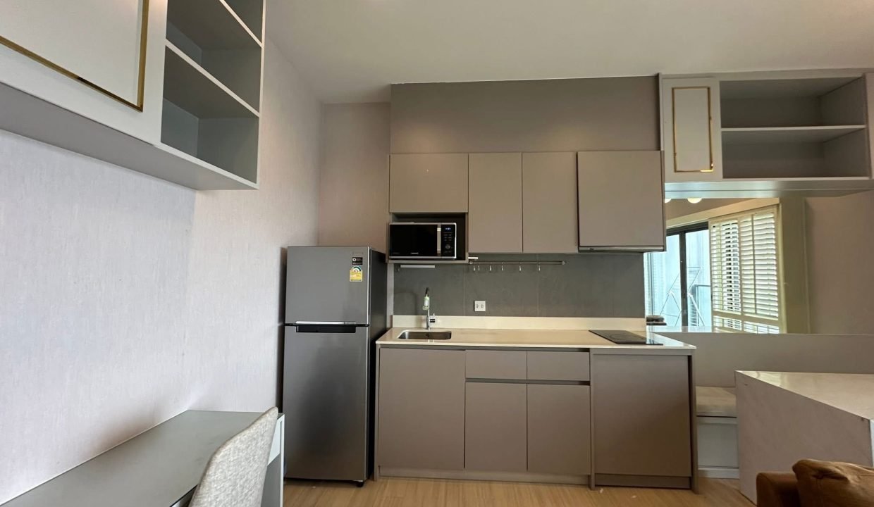 Condo for Rent at Whizdom Connect Sukhumvit Near Punnawithi | BACH Bangkok