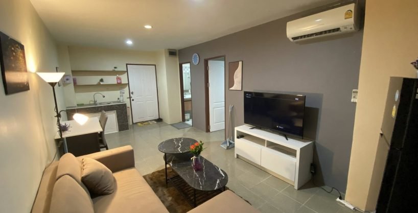 1 bedroom condo for rent at The Parkland Bangna. 38 sqm unit in Bangkok. Contact BACH Bangkok for more information.