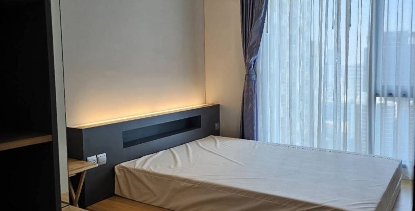 1 bedroom condo for rent at Life Asoke - Rama 9. 32 sqm unit in Bangkok. Contact BACH Bangkok for more information.