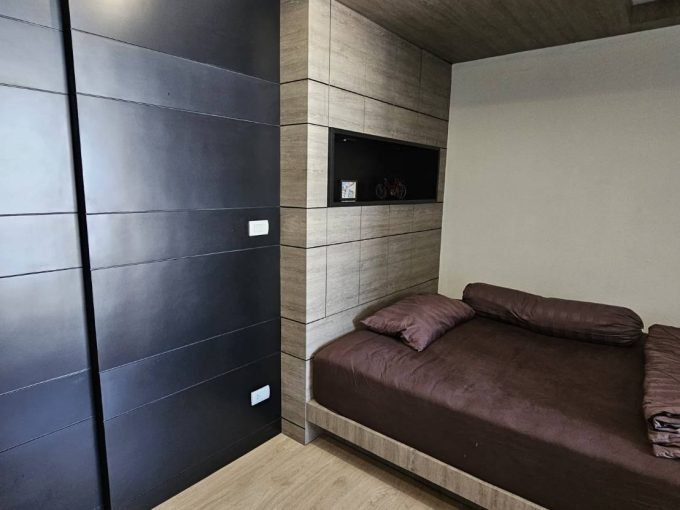 1 bedroom condo for sale at L Loft Ratchada 19. 40 sqm unit in Bangkok. Contact BACH Bangkok for more information.