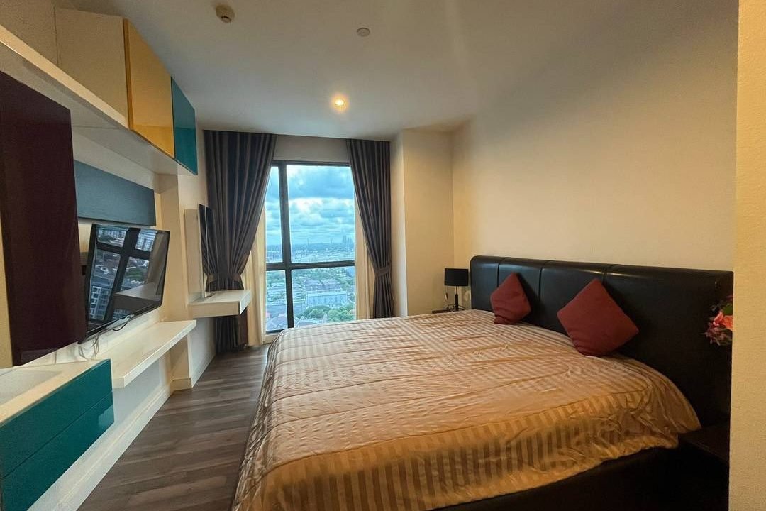 Condo for Sale at The Room Sukhumvit 62 Near Punnawithi | BACH Bangkok