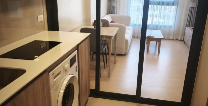 1 bedroom condo for rent at The Base Urban Rama 9. 35 sqm unit in Bangkok. Contact BACH Bangkok for more information.