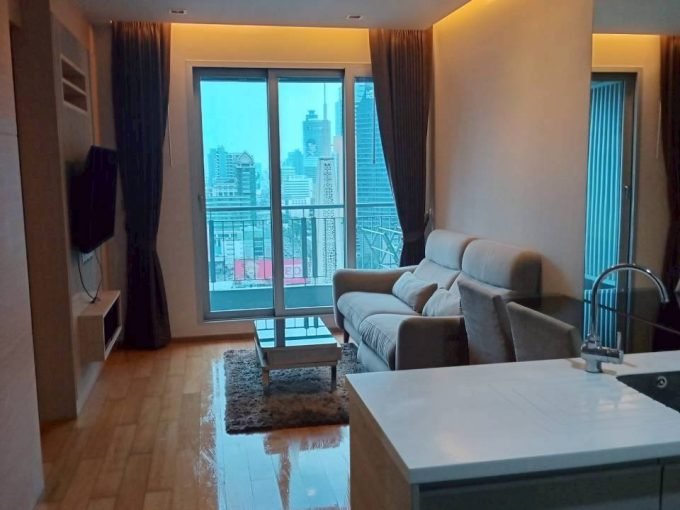 1 bedroom condo for rent at The Address Asoke. 46 sqm unit in Bangkok. Contact BACH Bangkok for more information.