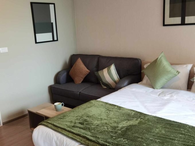 Studio condo for rent at D Condo Panaa. 27 sqm unit in Bangkok. Contact BACH Bangkok for more information.