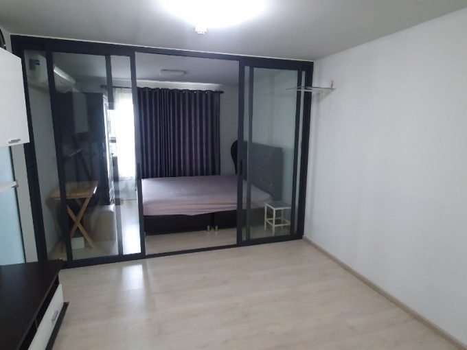 1 bedroom condo for rent at Aspire Wutthakat. 30 sqm unit in Bangkok. Contact BACH Bangkok for more information.