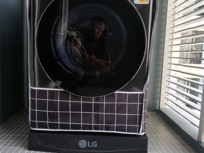 1 bedroom condo for rent at The Saint Residences. 35 sqm unit in Bangkok. Contact BACH Bangkok for more information.