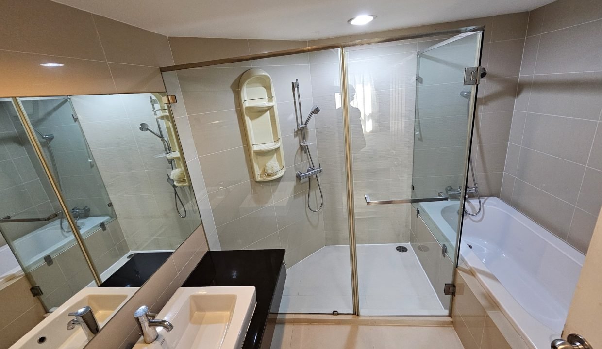 Condo for Rent at Belle Grand Rama 9 Near Rama 9 | BACH Bangkok